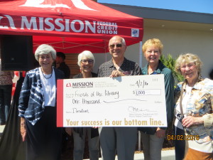 Mission Federal: SCFOL President Joan Hayes, Past President Judy Williams, Treasurer Jerry Hotz, Publicity Sue Hotz, Past President Judy McCarty